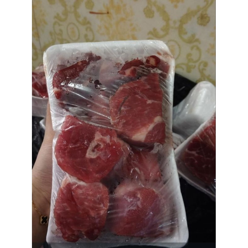 

DAGING SAPI POTONG DADU 500GR