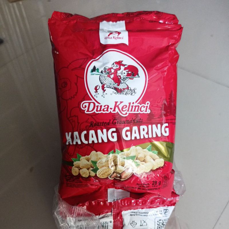 

KACANG DUA KELINCI KACANG GARING Kacang kulit 23 gr , 2 kelinci Kacang MURAH