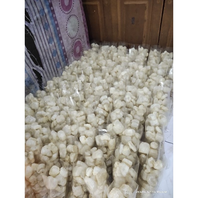 

krupuk rambak/kulit sapi