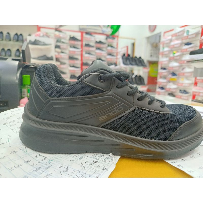 Ando sepatu sneakers pria atau remaja laki-laki FREE STYLE hitam polos