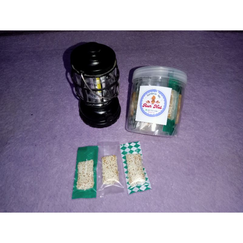 

permen kacang wijen