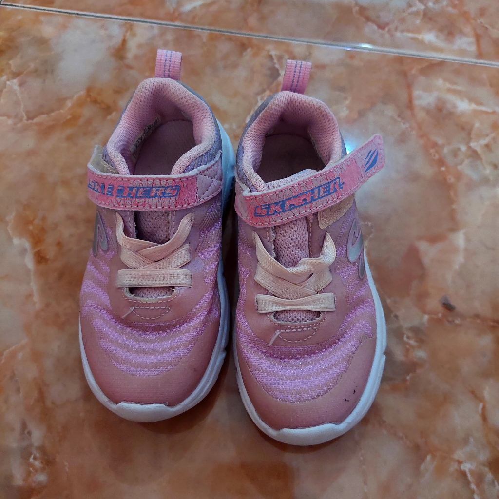 Preloved - SKECHERS Kids Shoes Pink
