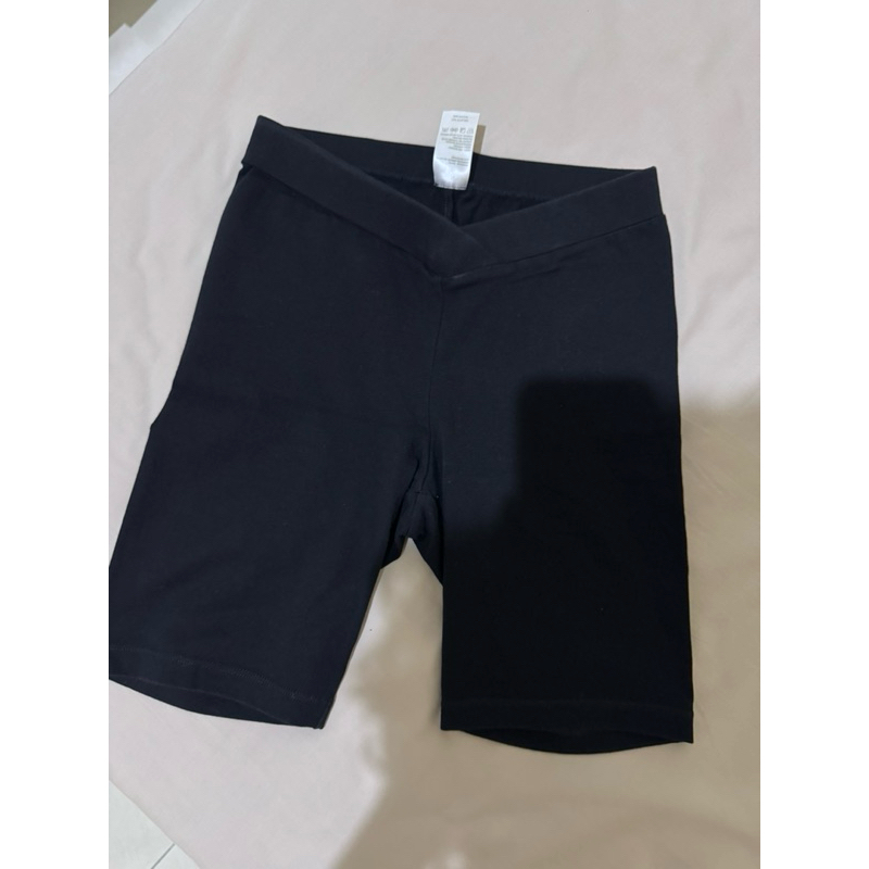 celana pendek biker hitam opelon preloved