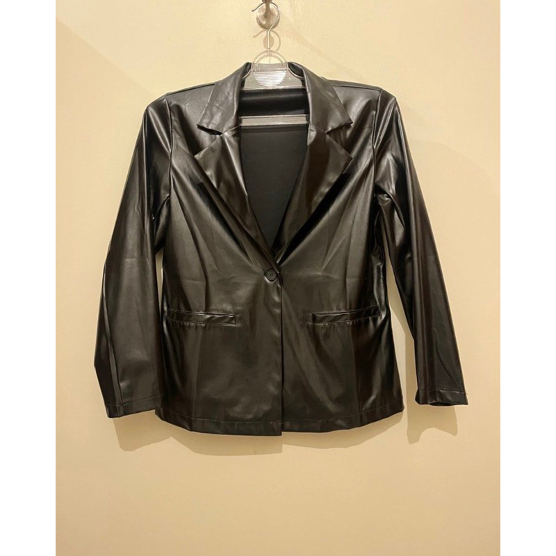 preloved leather jacket