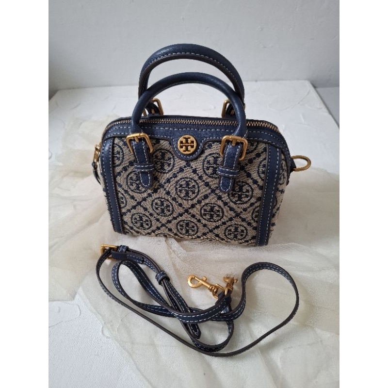 tory burch speedy