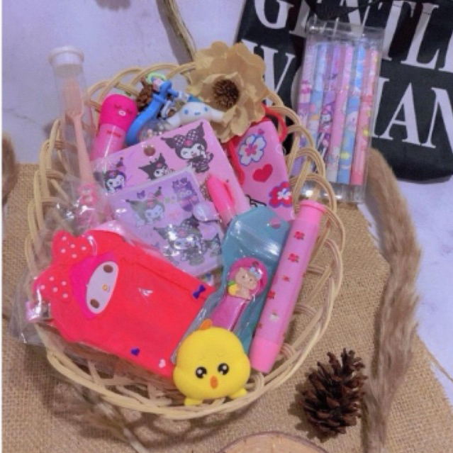 

Paket Alat tulis isi 20