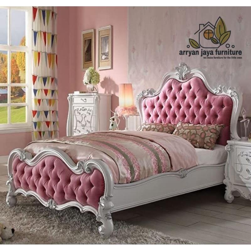 tempat tidur anak ukir , divan ukir, ranjang ukir mewah