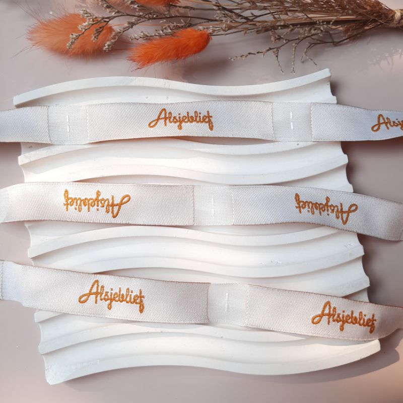 1200pcs label woven damask / label rajut / label bordir