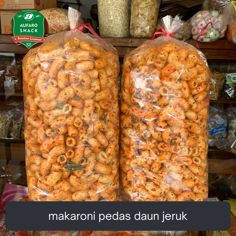 

KERUPUK MAKARONI PEDAS DAUN JERUK NGEMBANG 1BAL 500 GRAM