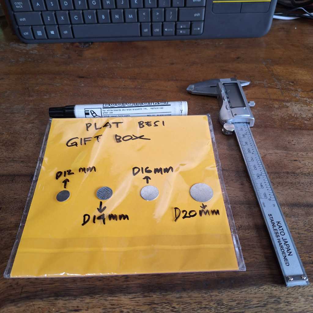 

Plat Besi Kunci Kancing GIFTBOX HARDBOX Bentuk Bulat Diameter D12 D14 D16 D20mm TANPA MAGNET