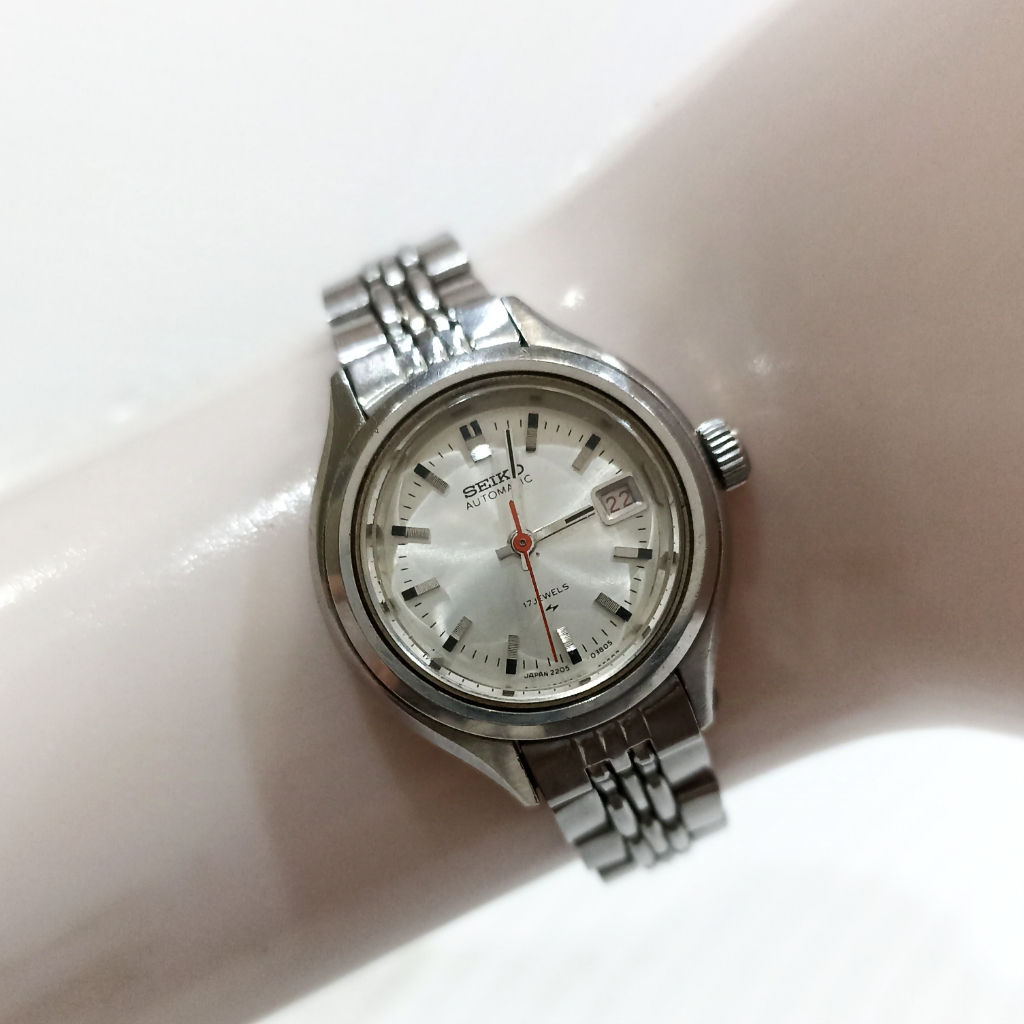 Seiko Lady Vintage 2205 Automatic Watch Jam Tangan Wanita Perempuan Cewek Antik Kuno Langka Original