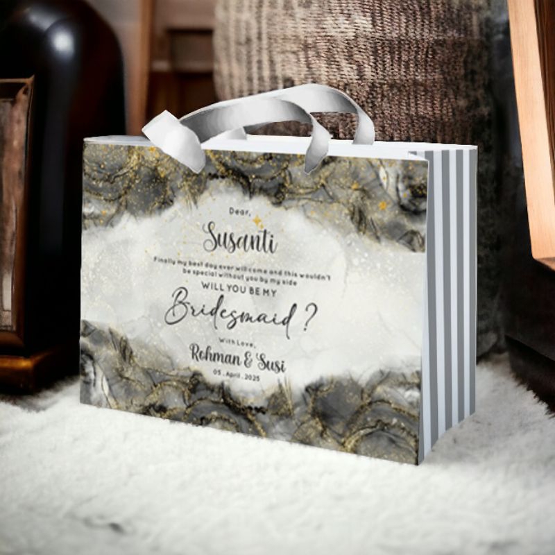 

Paperbag Bridesmaid Cetak 2sisi Bahan BC 150gsm