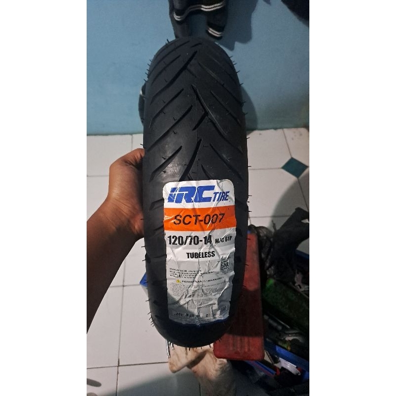 Ban tubeless IRC 120/70-14  PCX 150/160