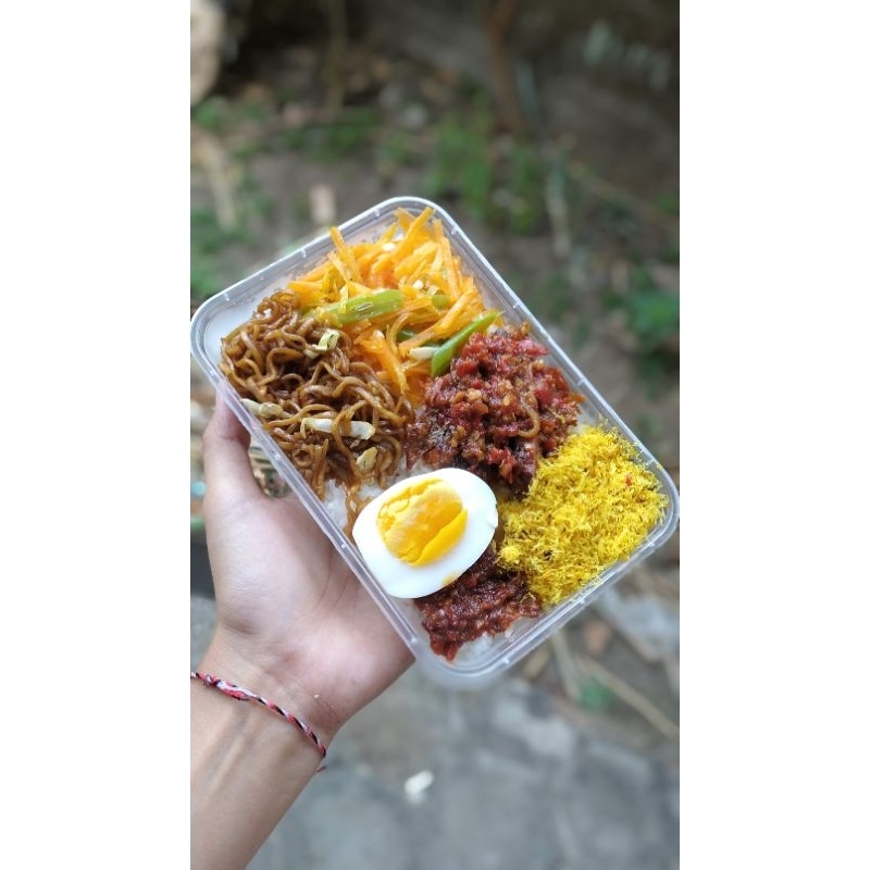 

Nasi Campur Ikan pindang pedas