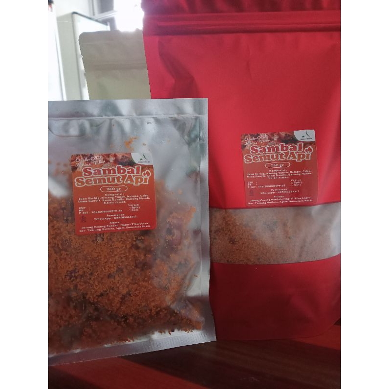 

Sambal Semut Api, tanpa pengawet, makanan khas tiku 70 gram