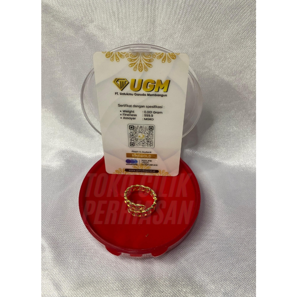 Cincin Hongkong Ulir Rantai