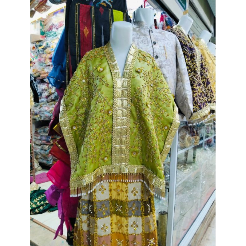 Baju pengantin mewah adat bugis Makassar full payet