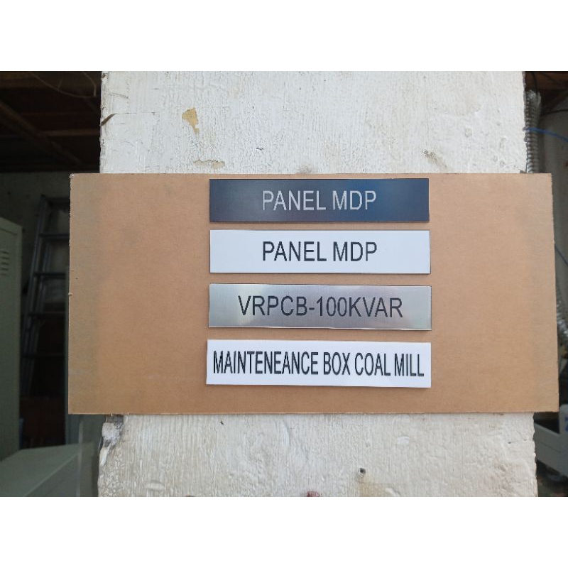 

Name Plate Panel / Name Plate / Name Plate Box Panel / Name Plate Silver / Name Plate Putih / Name Tag Panel / Name Panel