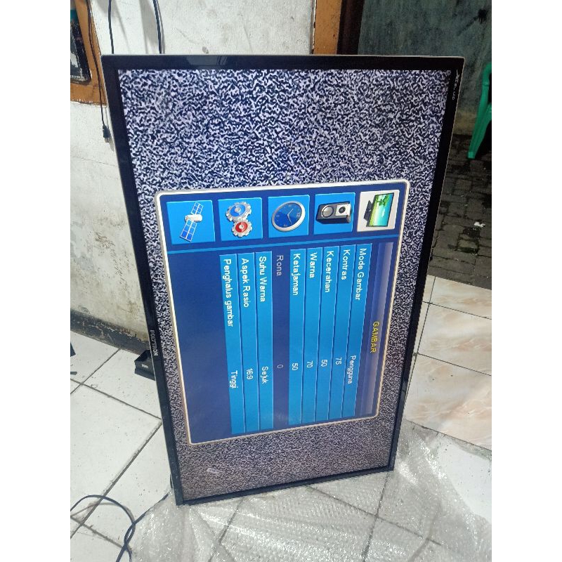 Panel Layar TV LED Polytron 40 inch