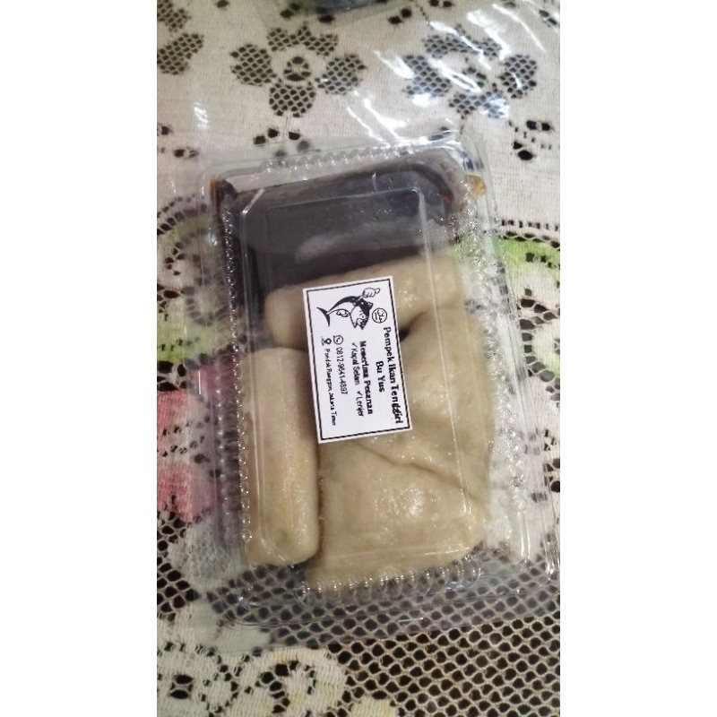 

Pempek Ikan Tenggiri