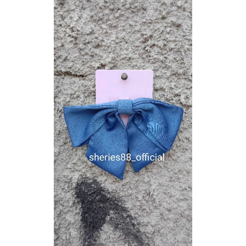 

PITA HIJAB UKURAN KECIL BAHAN SATIN