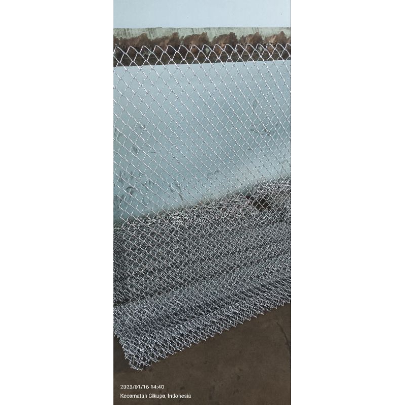 kawat harmonika galvanis tinggi 90 cm tebal 2,1 mm kotak 3 cm harga permeter lari