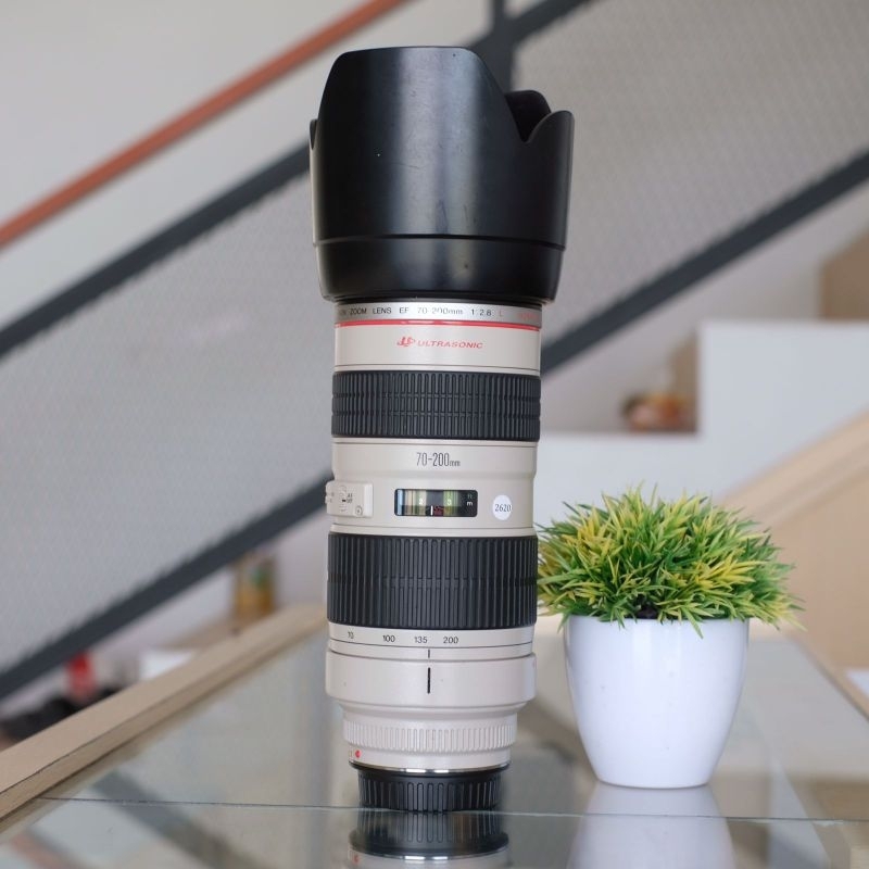 Lensa Canon 70-200mm f2.8