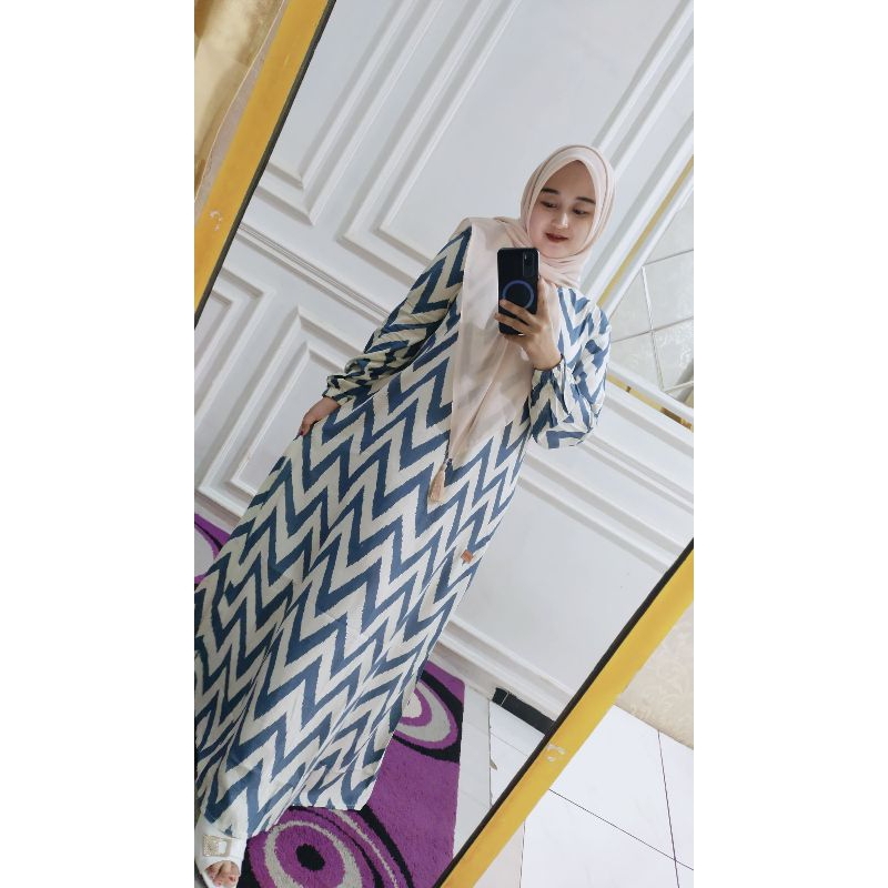 Daily dress//gamis kekinian//Azkira boutique//Motif Geometris Wanita