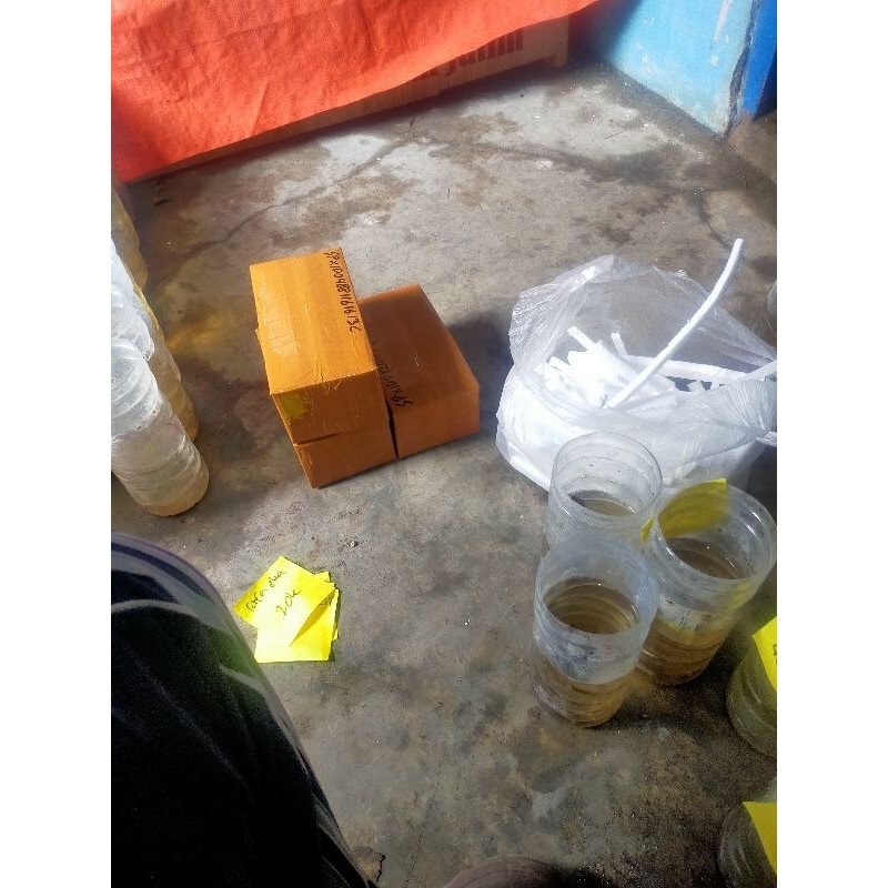 

Kotak Hadiah Kecantikan 20L