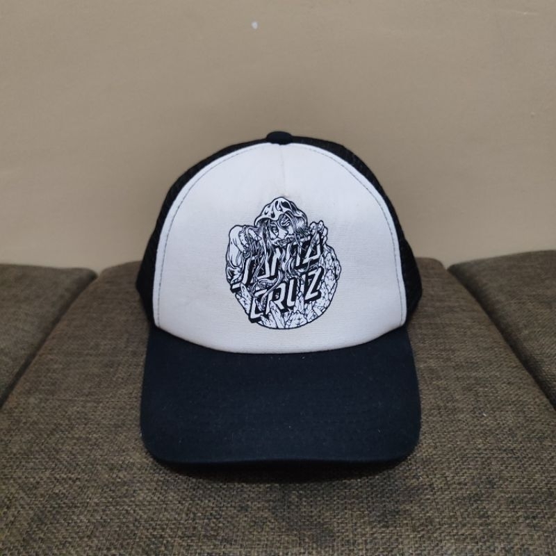 Topi Trucker Santa Cruz Hitam Original Caps