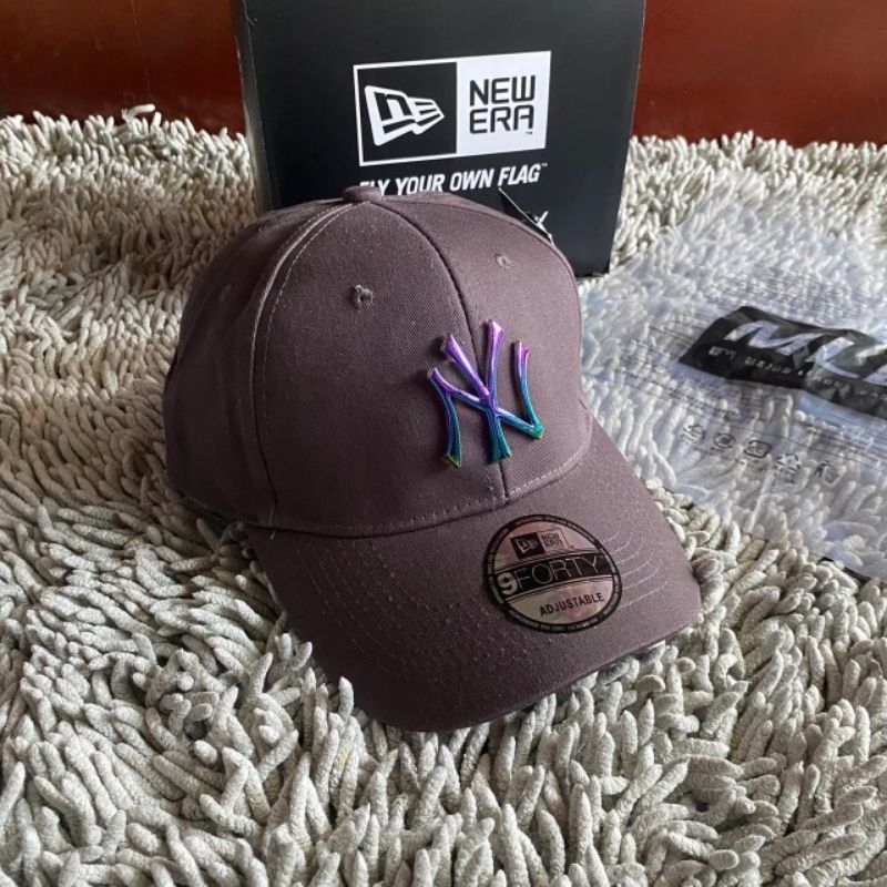 Topi ny mlb metal rainbow logo