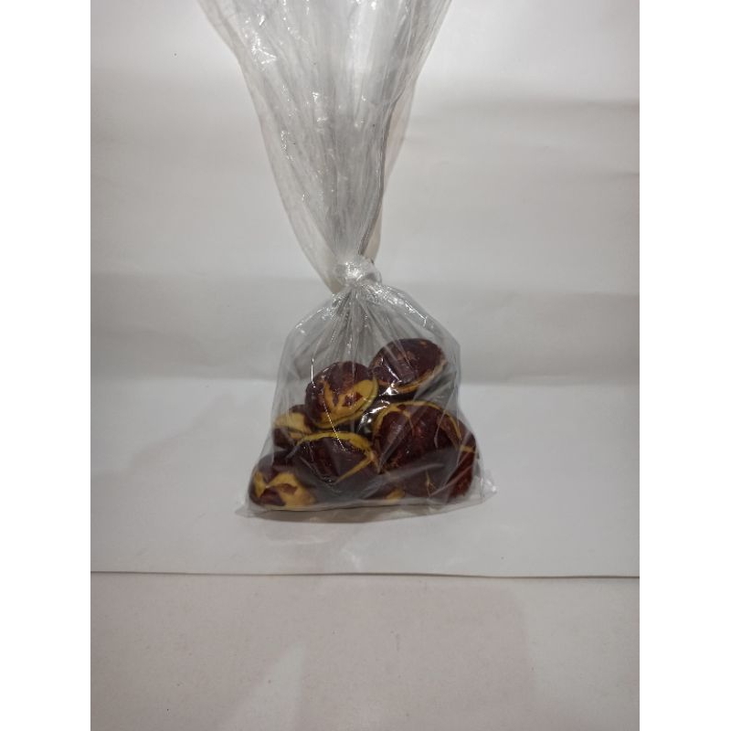

Jengkol satu ikat kecil