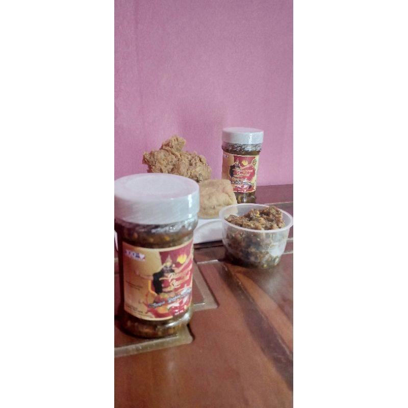 

SAMBAL CUMI 150ML --PANGERAN SAMBAL
