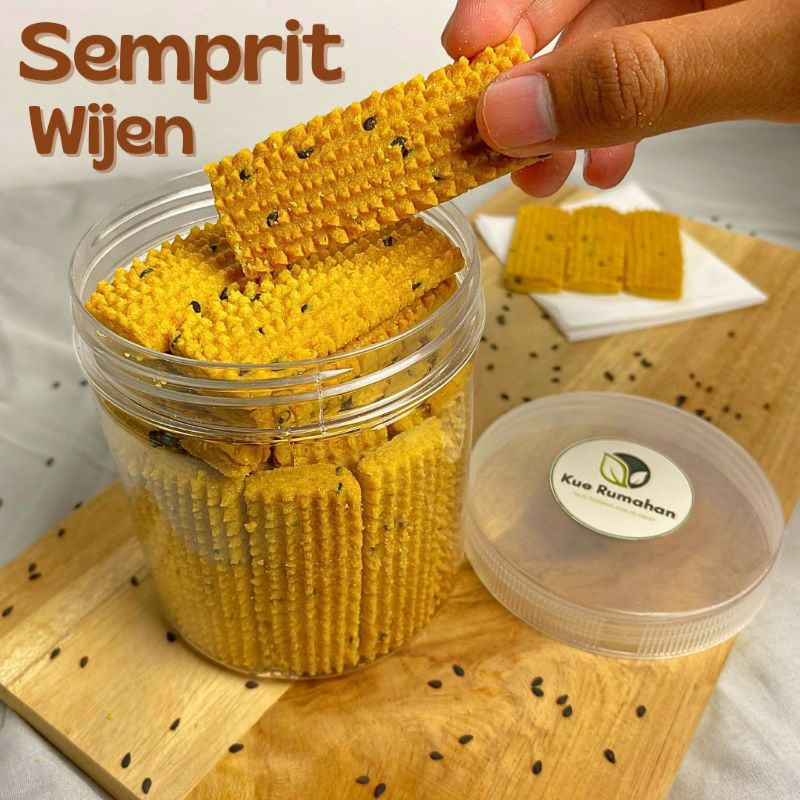 

Kue Kering Semprit Susu Wijen Mentega Caping Premium Halal Toples Isi 300 Gram - Kue Rumahan