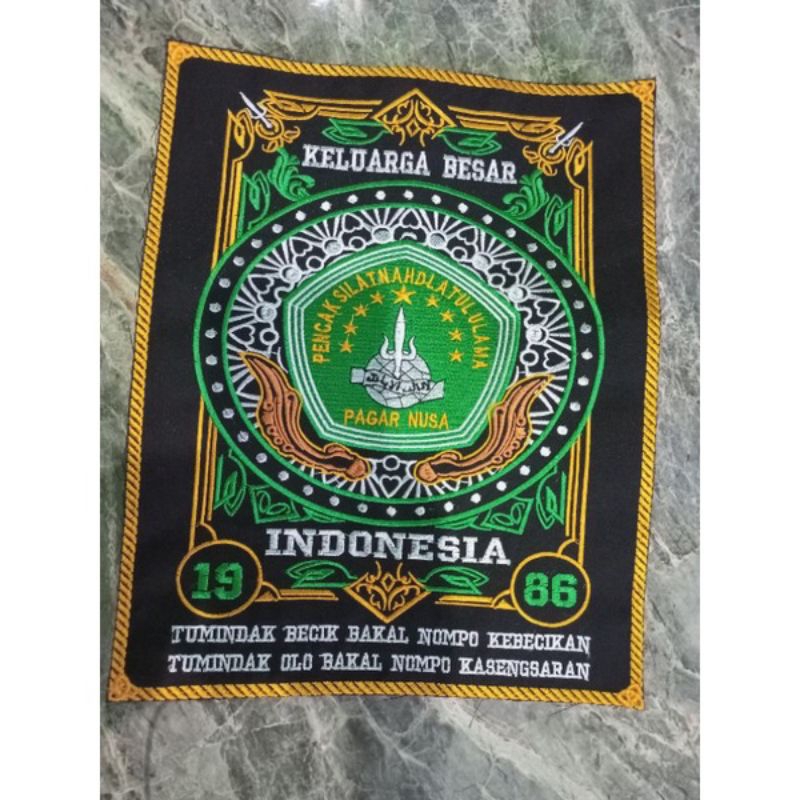 Bet punggung pagar Nusa termurah