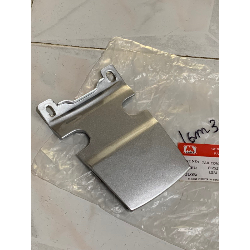 pet body 125z - cover body 125z - pet body belakang 125z - tail cover 125z
