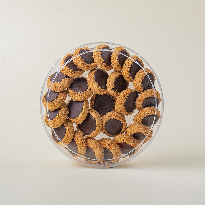 

Javasari Hazelnut Cookies 808 - Kue Kering