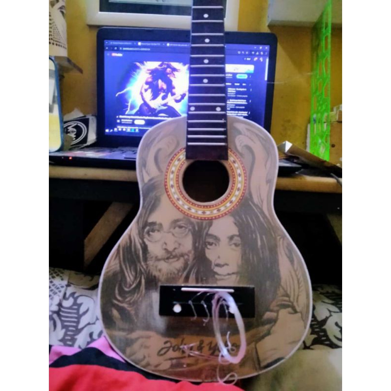 

LUKIS WAJAH PADA GITAR CEPAT DAN MURAH