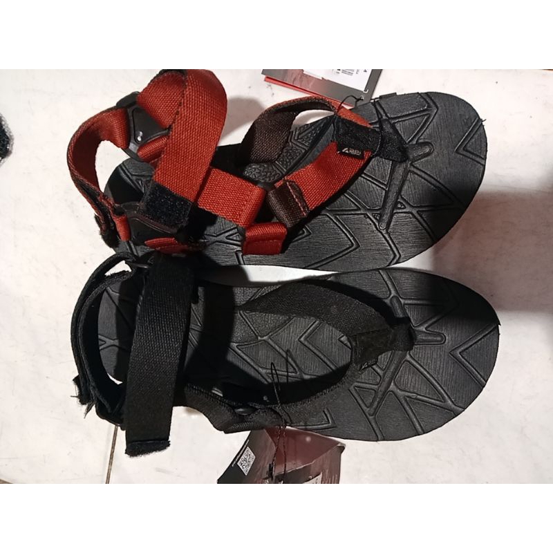 sandal T.blk ilama rei