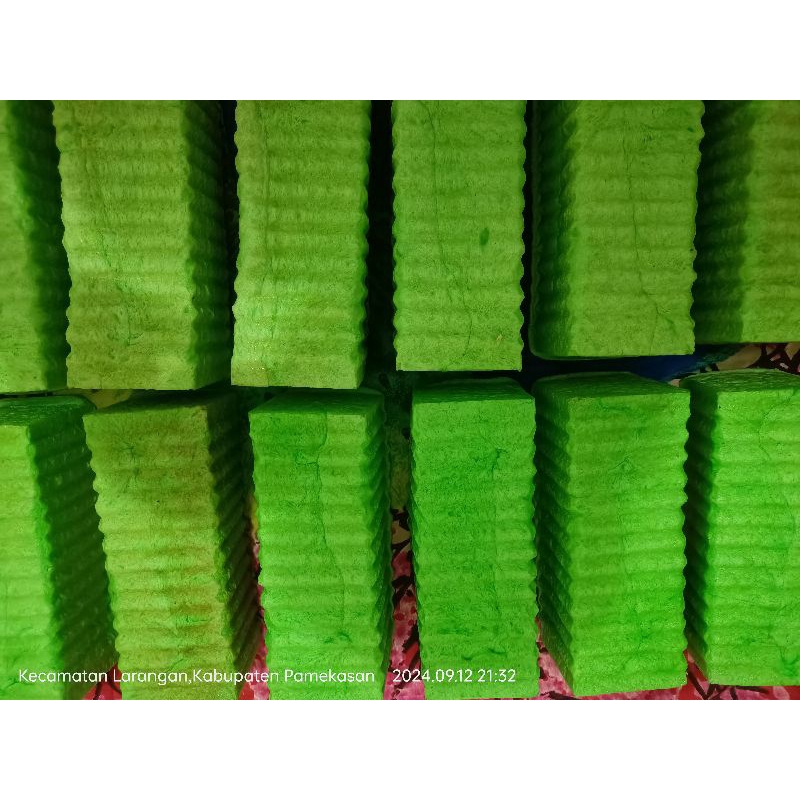 

ROTI BAKAR BANDUNG KASINO RASA PANDANWANGI | DELICIOUS TASTE ( UKURAN 20X8X8 )
