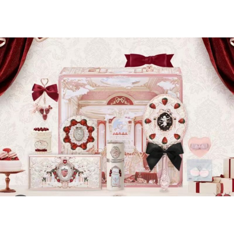 [PO] Flower Knows Strawberry Cupid Gift Box Set