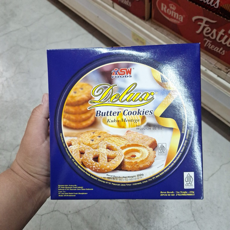 

Delux butter cookies 350gram kaleng