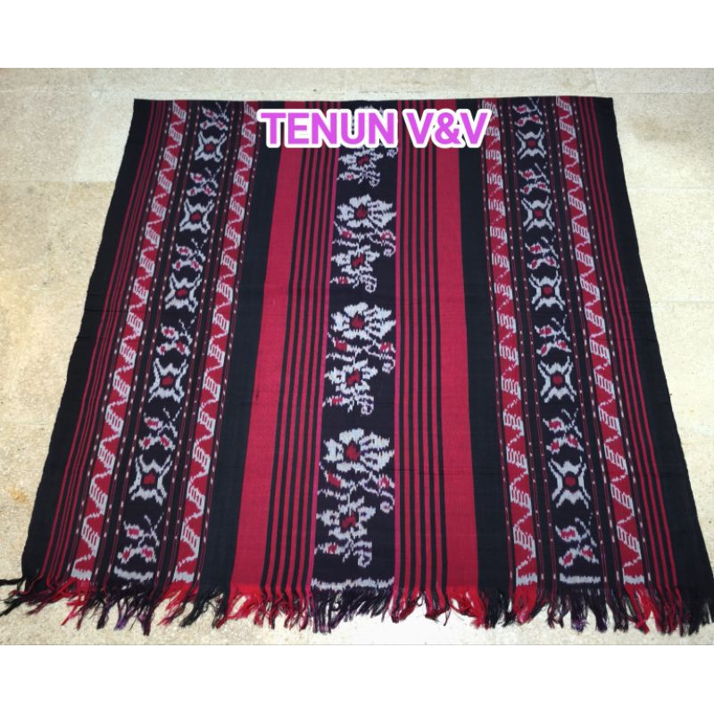 Kain Tenun Halusan Khas Jepara Motif Mawar Merah (Kode VV 732)