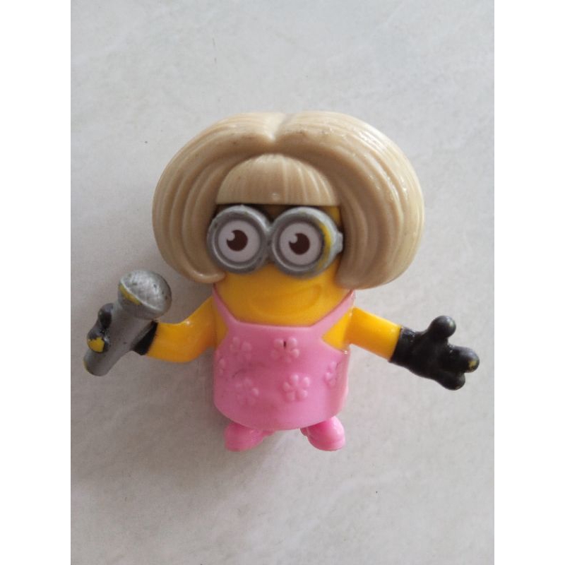 Mainan minions second