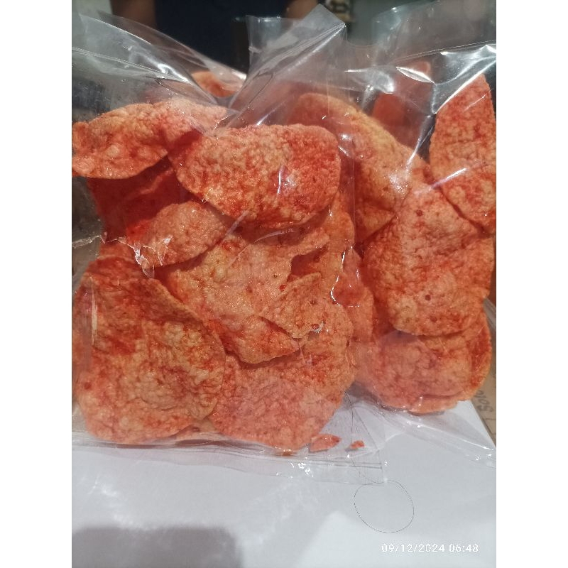 

keripik kentang pedas manis