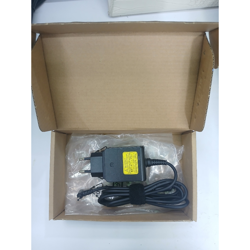 ADAPTER LAPTOP ASUS 40W 19V 1.58A 2.5*07 KECIL