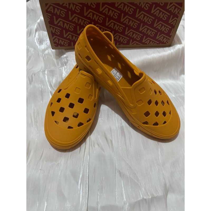 VANS Slip-On Trk - Yellow