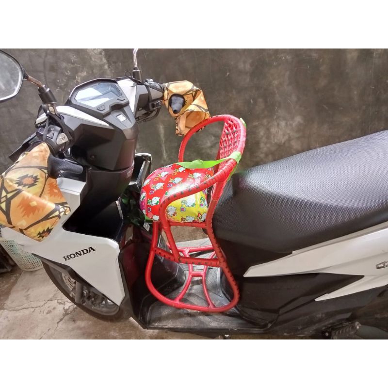 BONCENGAN MOTOR MATIC KURSI ROTAN BONCENGAN ANAK MOTOR MATIC BONCENGAN ANAK ROTAN