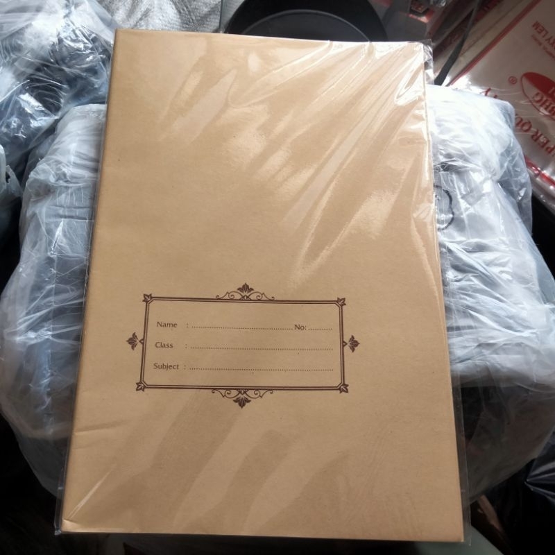 sampul buku tulis plastik dan kertas ukuran buku besar dan kecil