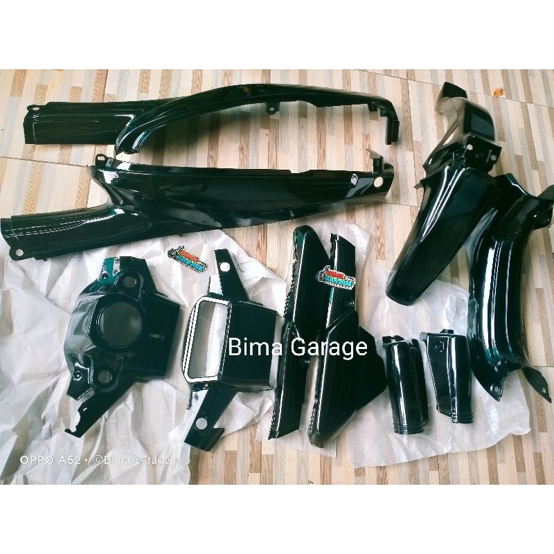 COVER BODY HALUS YAMAHA ALFA BODY BODI SET ALFA HITAM